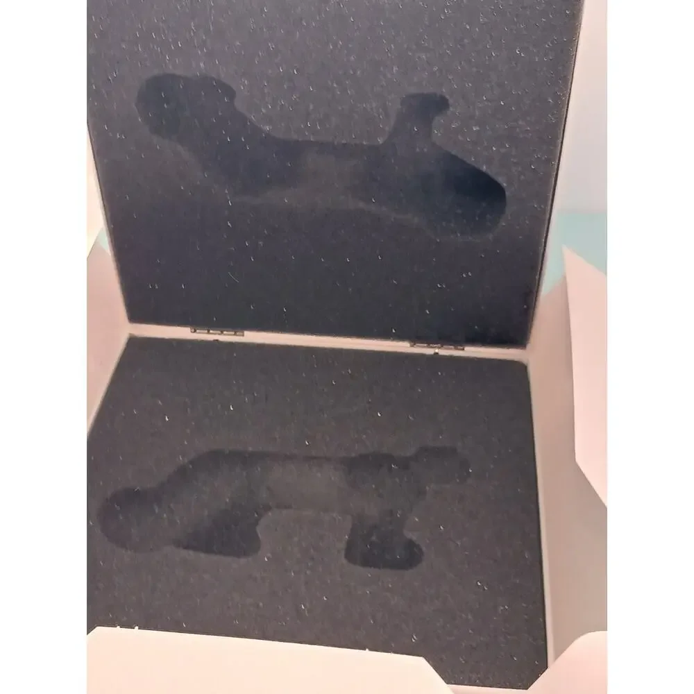 Swarovski Crystal Tiger Figurine 220470 Animal Statue Wildlife Display With Box